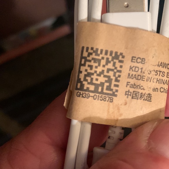 NWOT White GH39-01587B 1 m Micro USB Cable - Picture 4 of 4